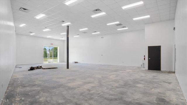 40 Industrial Park Drive, Henderson, NC 27537