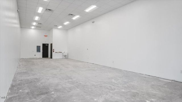 40 Industrial Park Drive, Henderson, NC 27537