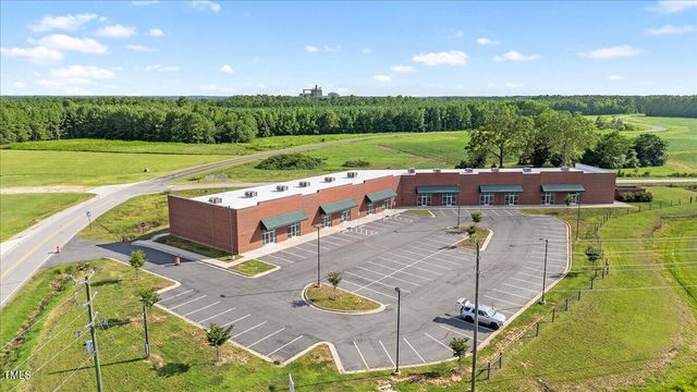 40 Industrial Park Drive, Henderson, NC 27537