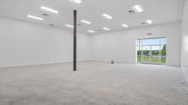 40 Industrial Park Drive, Henderson, NC 27537