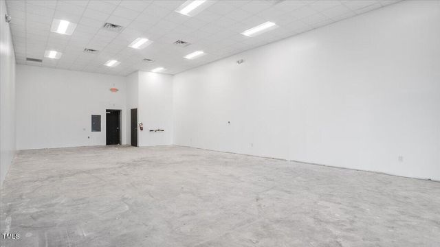 40 Industrial Park Drive, Henderson, NC 27537