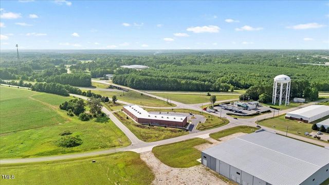 40 Industrial Park Drive, Henderson, NC 27537