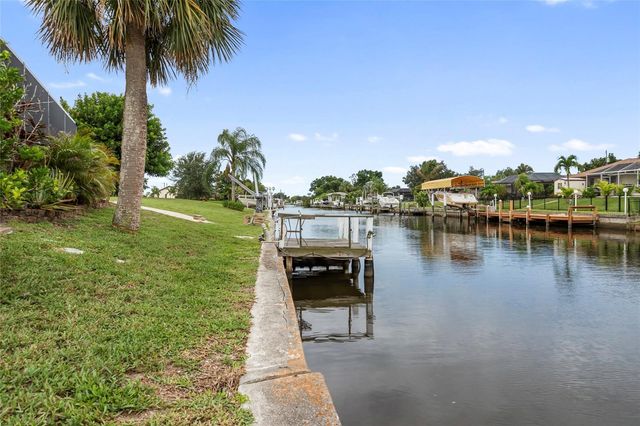 140 BARRE DRIVE NW, Port Charlotte, FL 33952