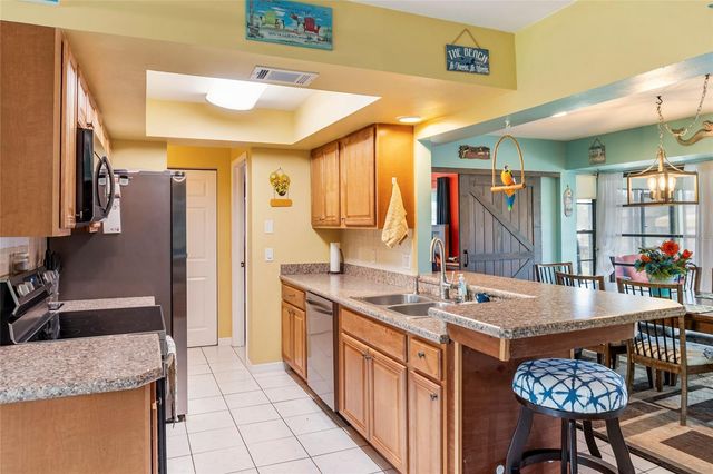 140 BARRE DRIVE NW, Port Charlotte, FL 33952