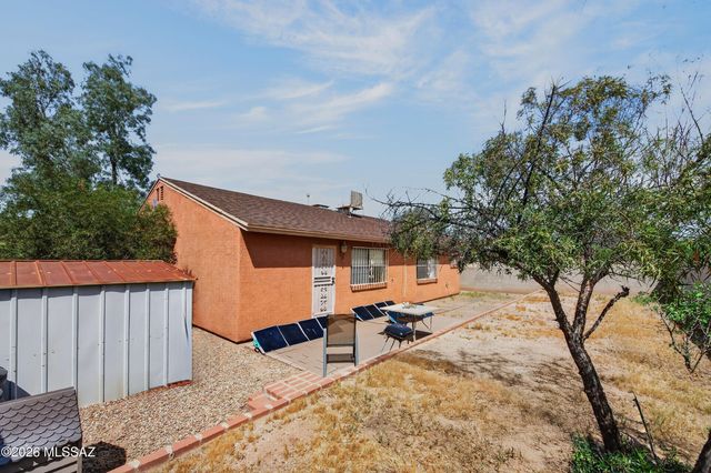 2001 W Burgundy Way, Tucson, AZ 85746