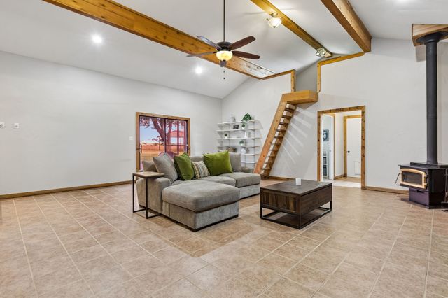 1769 County Road 596, Nevada, TX 75173