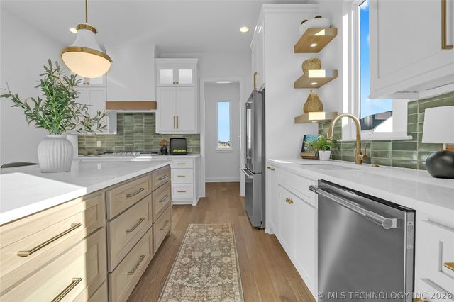 11962 S 94th East Avenue, Bixby, OK 74008