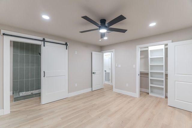 26701 Knottywood Court, Huntsville, TX 77320