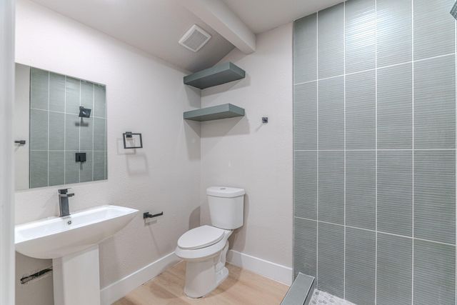 26701 Knottywood Court, Huntsville, TX 77320