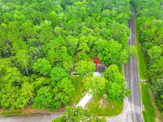 26701 Knottywood Court, Huntsville, TX 77320