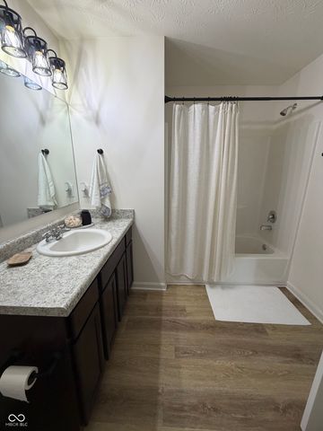 1664 W Kole Drive, Greensburg, IN 47240