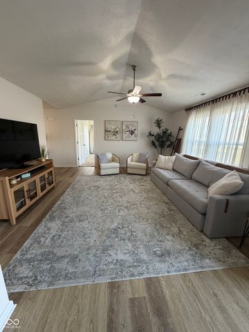 1664 W Kole Drive, Greensburg, IN 47240