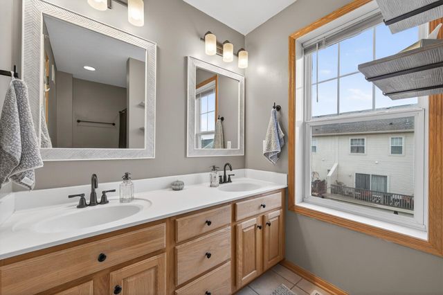 11339 Davenport Circle NE D, Blaine, MN 55449