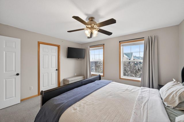 11339 Davenport Circle NE D, Blaine, MN 55449