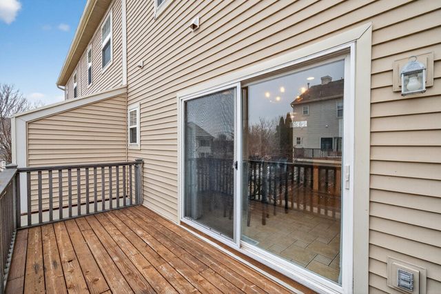 11339 Davenport Circle NE D, Blaine, MN 55449