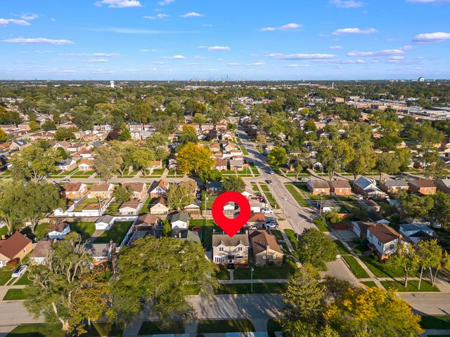 445 48th Avenue, Bellwood, IL 60104