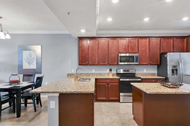 17108 VARDON TERRACE 105, Bradenton, FL 34211