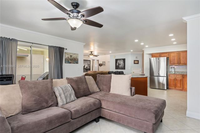 3740 NW 23rd Pl, Coconut Creek, FL 33066