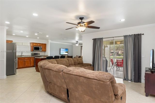 3740 NW 23rd Pl, Coconut Creek, FL 33066