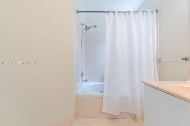 3740 NW 23rd Pl, Coconut Creek, FL 33066