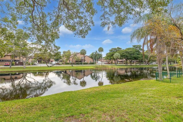 3740 NW 23rd Pl, Coconut Creek, FL 33066