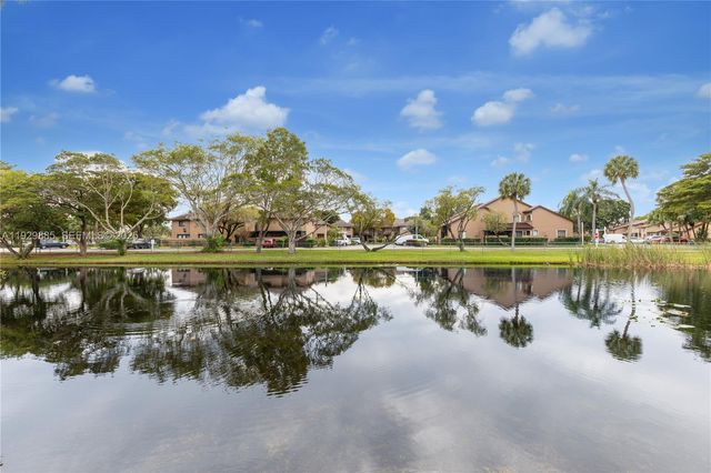 3740 NW 23rd Pl, Coconut Creek, FL 33066