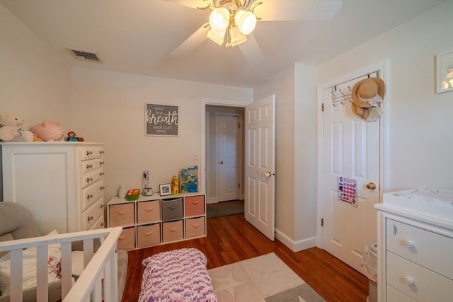 54 Stearns Dr, Randolph, MA 02368