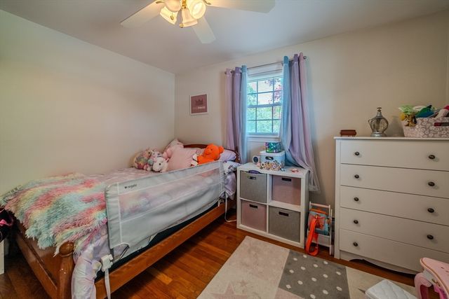 54 Stearns Dr, Randolph, MA 02368