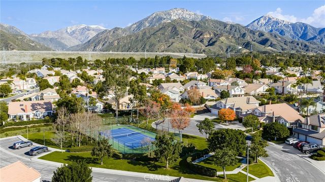 2326 Fairfield, Upland, CA 91784