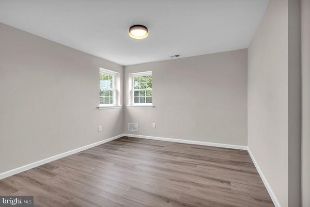 7818 FARNSWORTH ST, Philadelphia, PA 19152