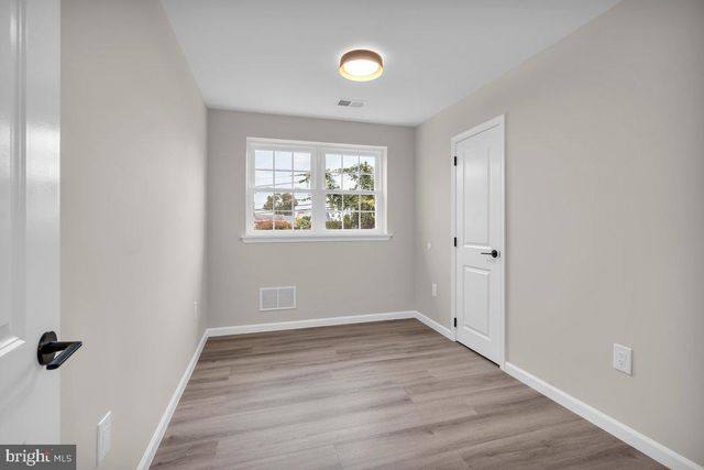 7818 FARNSWORTH ST, Philadelphia, PA 19152