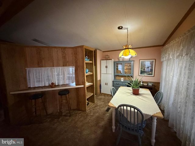 300 SILVER RUN RD, Millville, NJ 08332