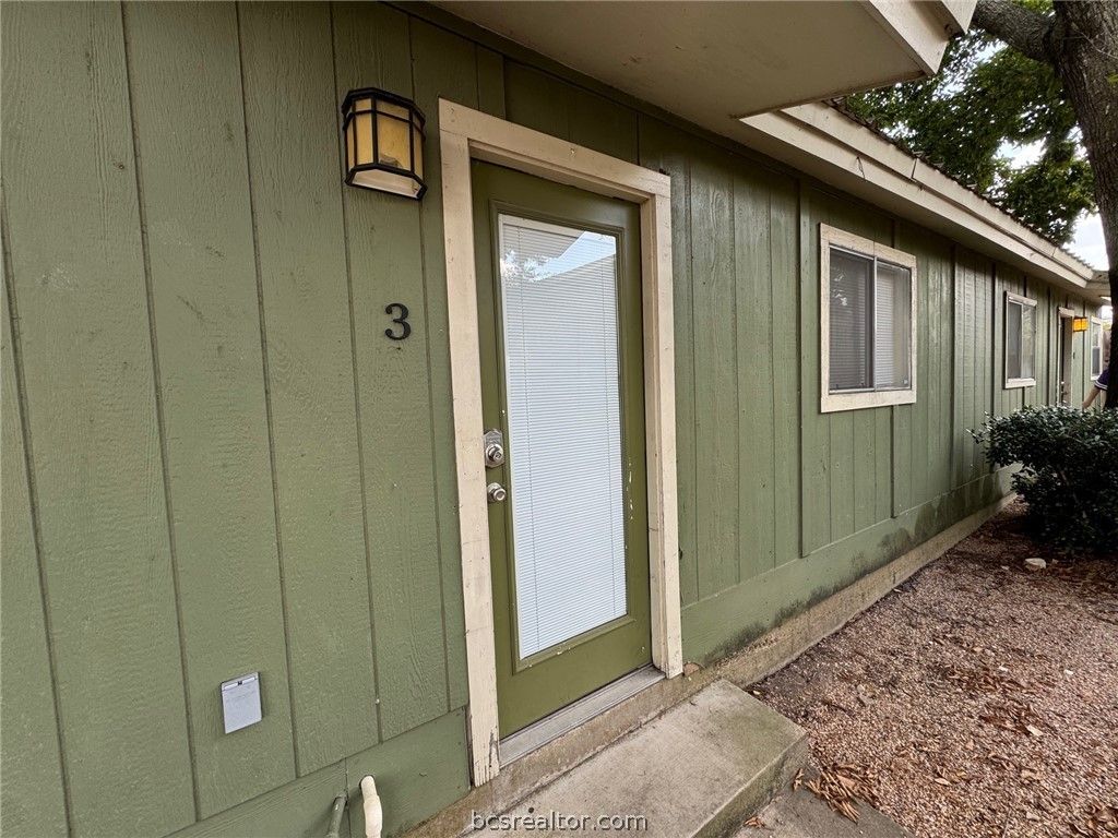 1710 Echols Street 3, Bryan, TX 77801