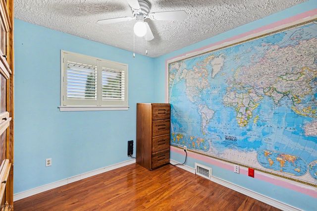 18039 S Summer Lane Lane, Fraser, MI 48026