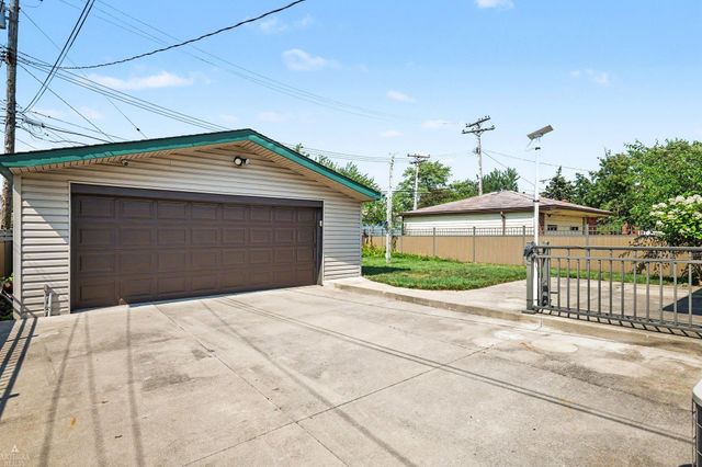 18039 S Summer Lane Lane, Fraser, MI 48026
