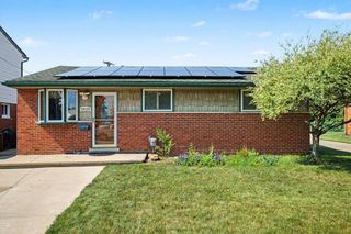 18039 S Summer Lane Lane, Fraser, MI 48026
