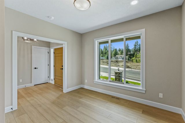 3757 S Aldo Rd, Spokane, WA 99223