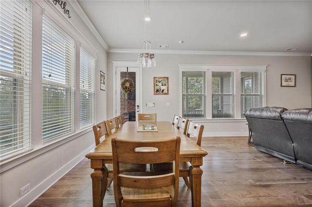 322 Woodridge Pass, Canton, GA 30114