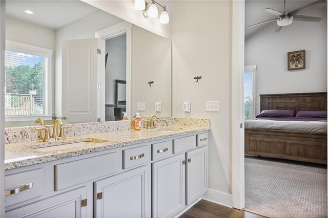 322 Woodridge Pass, Canton, GA 30114