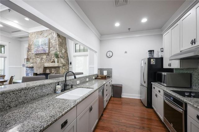 322 Woodridge Pass, Canton, GA 30114