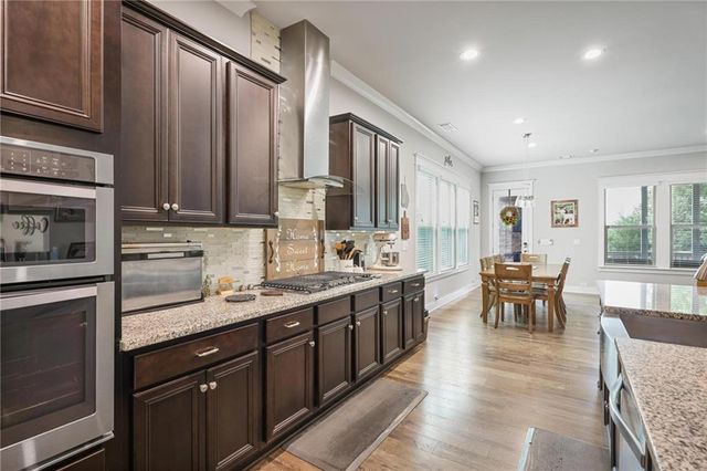 322 Woodridge Pass, Canton, GA 30114