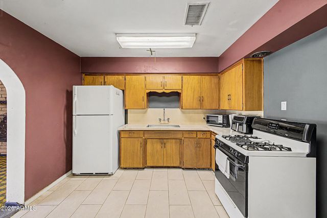 1916 E SHERIDAN Street N, Phoenix, AZ 85006