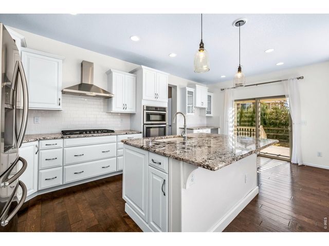 2280 Vermillion Creek Dr, Loveland, CO 80538