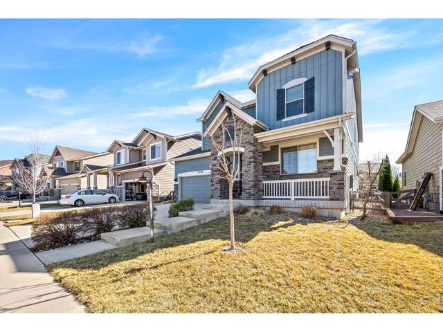 2280 Vermillion Creek Dr, Loveland, CO 80538
