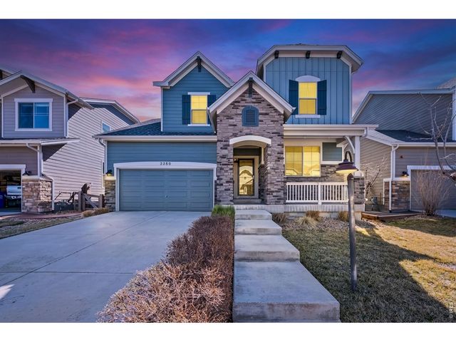 2280 Vermillion Creek Dr, Loveland, CO 80538