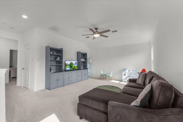 1632 Pine Valley Drive, Fort Worth, TX 76052