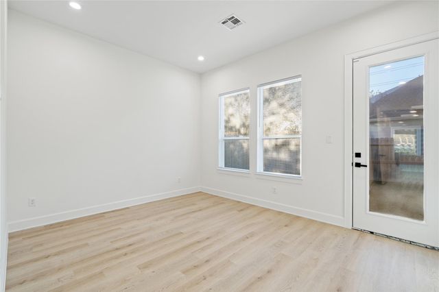 8324 Corinth Street A, Houston, TX 77051