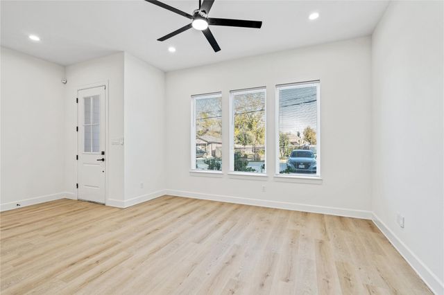 8324 Corinth Street A, Houston, TX 77051