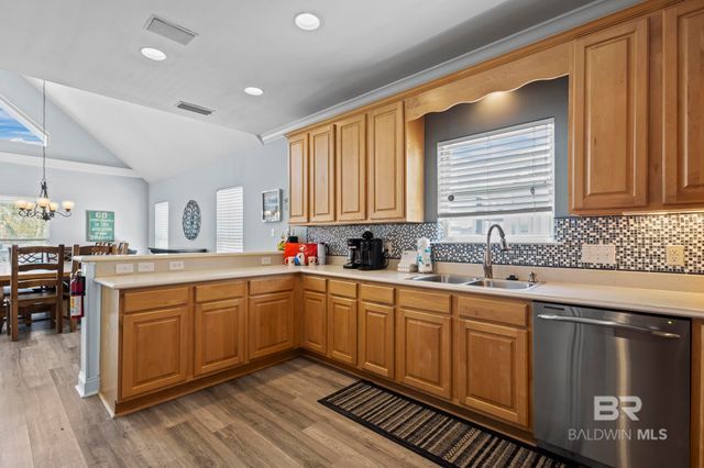 1273 W Lagoon Avenue, Gulf Shores, AL 36542