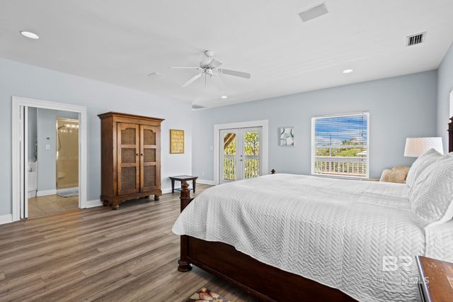 1273 W Lagoon Avenue, Gulf Shores, AL 36542